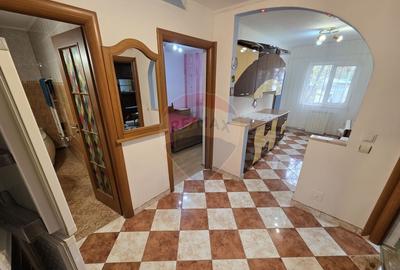 Apartament cu 2 camere, Str. Cuza Voda - 4