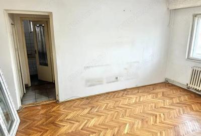 Apartament cu 2 camere semidecomandat în Cetate - 3