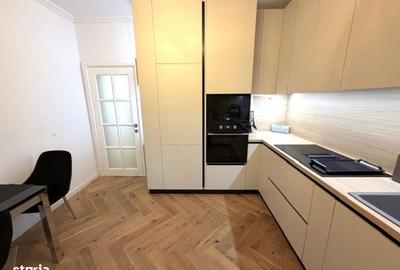 Casă cu 4 camere cu Teren 320 Mp în Central - 3