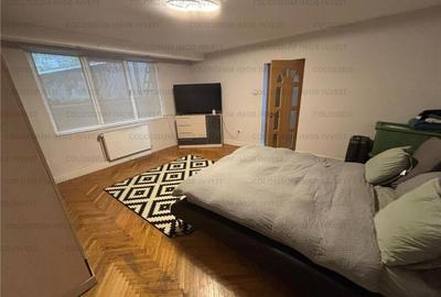 Casa cu 5 camere+garaj - zona Centrul Istoric - 11