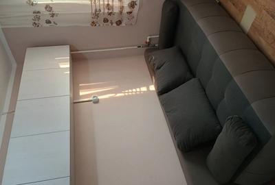 Inchiriez garsoniera (camera de camin) - 9