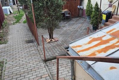 Apartament cu 2 camere semidecomandat în Central - 1