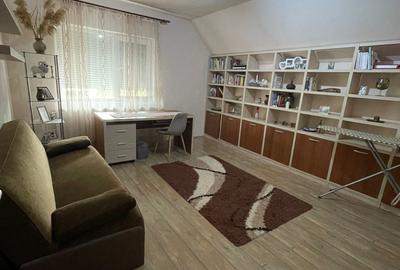 Casă cu 4 camere în Central - 7