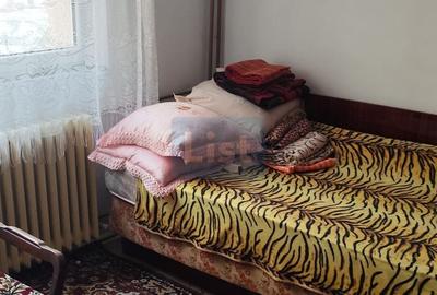 Apartament cu 2 camere decomandat în Vest - Lamâița - 2
