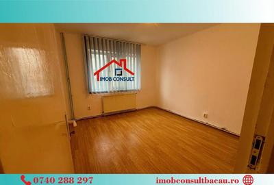 Apartament cu 3 camere semidecomandat în Zimbru