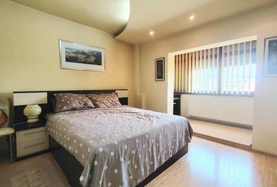 Apartament central etaj 3 - 6