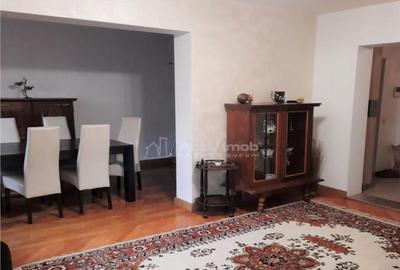 Apartament 4 Camere decomandat Etaj 1 - 2