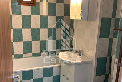 Apartament cu 3 camere decomandat în Lipovei - 9