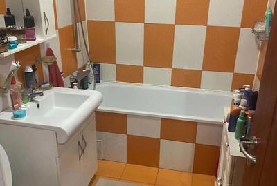 Apartament cu 3 camere semidecomandat în Central - 2
