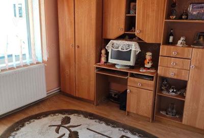 Vand Apartament spatios 4 camere - 7