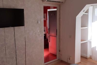 Garsonieră decomandată în Exterior Vest - 4