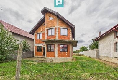 Casă la roșu P+E+M în Șagu Casă la roșu P+E+M în Șagu - 1