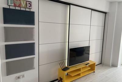 Apartament cu 2 camere decomandat în Exterior Vest