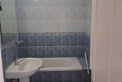Apartament cu 3 camere decomandat în Central - 4