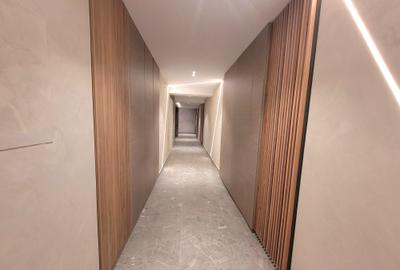 Apartament cu 2 camere nedecomandat în Tractorul - 19