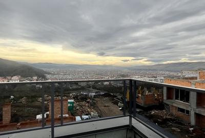 Duplex cu 2 terase si priveliste panoramica asupra Florestiului-Narciselor - 6