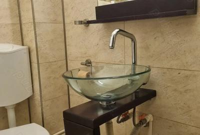 Apartament cu 2 camere semidecomandat în Central - 1