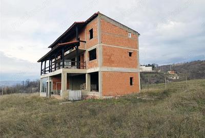 DUPLEX P+1+M CU TERASE | TEREN TOTAL 2.306 MP in MOLDOVA NOUA - 6