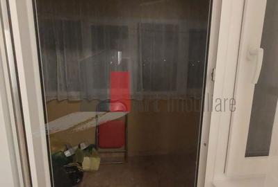 Apartament cu 3 camere decomandat, mobilat în Lacul Tei - 1