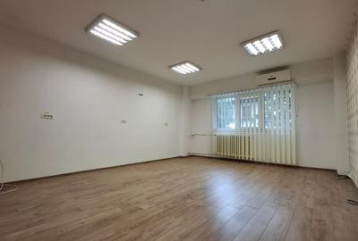 Apartament 3 camere, parter, decomandat, 82 mp - Piata Unirii - 2