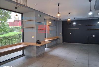 Spațiu comercial, de 100 mp, în Nicolina