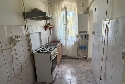 Apartament 2 camere-Zona Sud - 45 mp - 40000 euro - 8