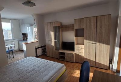 Garsonieră semidecomandată în Central - 2