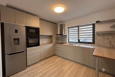 Duplex cu 4 camere cu Canalizare în Sânpetru - 4
