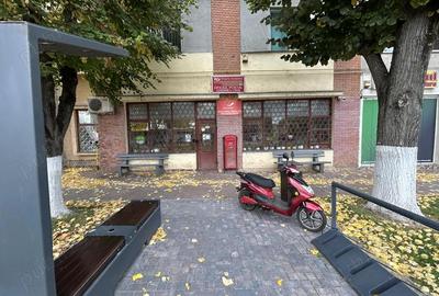 Vand spatiu comercial,actualmente POSTA din Chisineu Cris, din centru. - 3