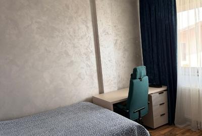 Duplex cu 4 camere cu Canalizare în Central - 8