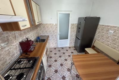 Apartament 2 camere Poarta 6 - 7