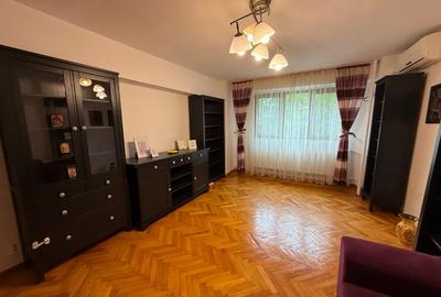 Apartament cu 3 camere decomandat, mobilat în Panduri - 1