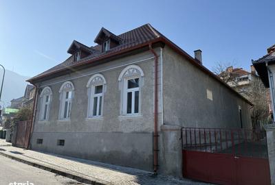 Casă cu 4 camere cu Teren 600 Mp în Centrul Istoric - 15