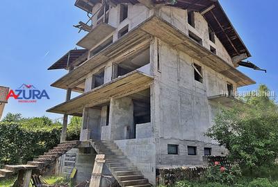 Casă individuală cu 10 camere cu Canalizare în Găvana 3 - 7