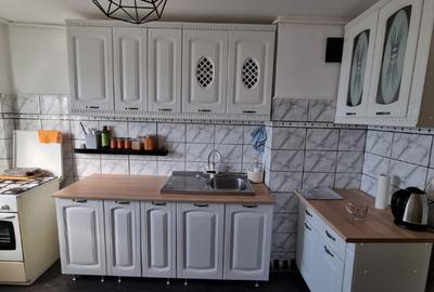 PLOIESTI, ULTRACENTRAL, apartament 3 camere decomandat in zona deosebita - 6
