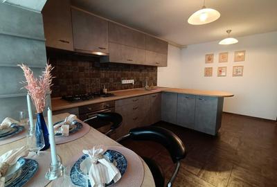 Apartament cu 3 camere semidecomandat în Dristor - 2