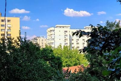 Colentina Doamna Ghica DECOMANDAT etaj 4/10 bloc REABILITAT fara risc seismic - 1