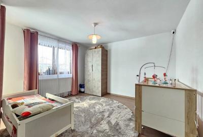 CASA DE INCHIRIAT IN SANPETRU - 13