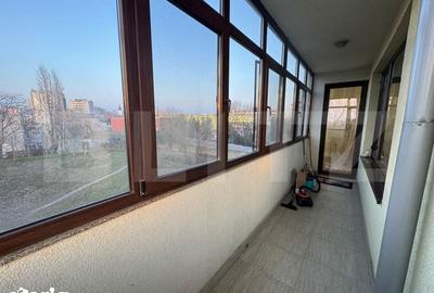 Apartament cu 2 camere decomandat, mobilat în Central - 3