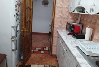 Apartament cu 3 camere decomandat în Dorobanți - 9