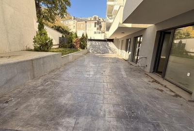 Apartament cu 4 camere decomandat în Unirii