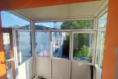 Apartament de vanzare cu 3 camere, etaj 4/4, 53 mp utili totali, zona Dacia - 3