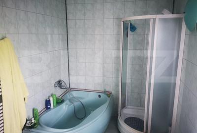 Casa 10 camere, 300 mp utili , teren 700 mp - 5