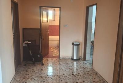 Vand casa parter +mansarda - 9