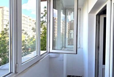Apartament cu 2 camere decomandat, mobilat în Vitan Mall
