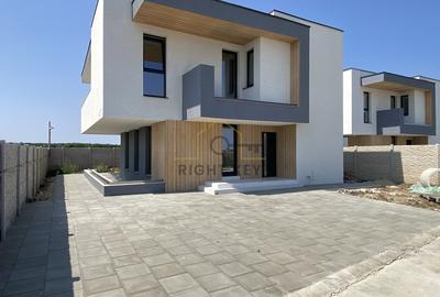 Vila moderna, 140mpu, 400mpt, panouri, baterii, utilitati! Comision 0%