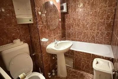 Garsoniera titan auchan- - 3