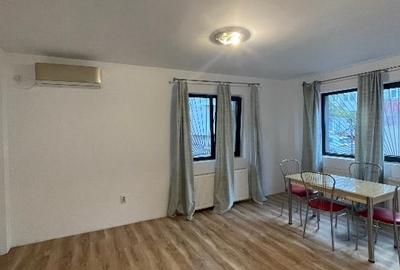 Vând ap 3 cam decom parter în vilă (P+2), în Faleză N, loc de parcare - 3