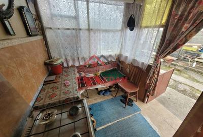 Casă cu 3 camere în Bănești - 5