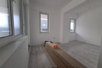 Penthouse cu 3 camere decomandat în Galata - 27